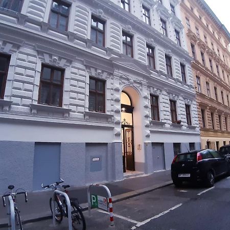 Amazing Location In Vienna Near Rathaus Apartamento Exterior foto